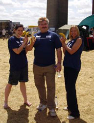 3 Banana! Brian, Kat and Anna 