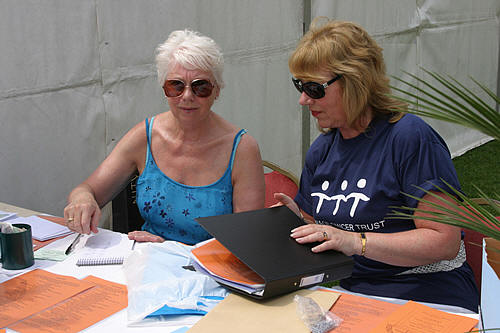 Jean & Sheila will take your money! 