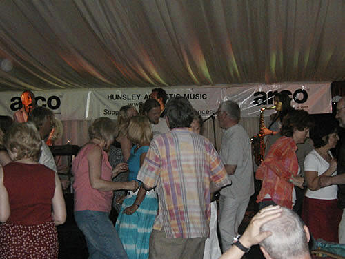Dancestony025