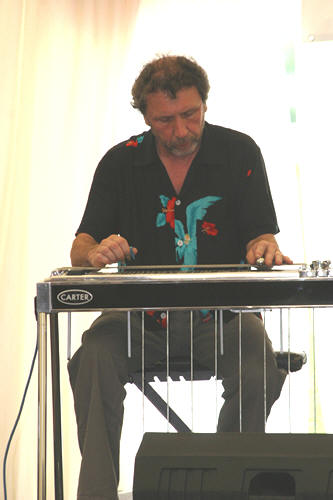 Lynn our sound engineer is also pretty handy on pedal steel guitar for Plank